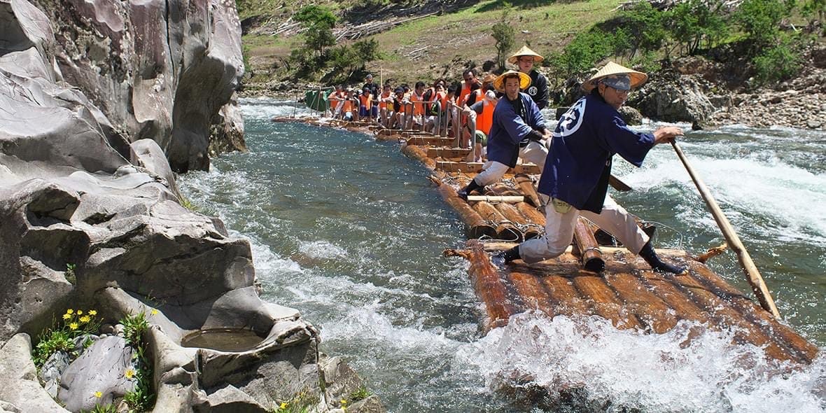 Культура и традиции Японии. Катание на порогах реки Китаяма-гава