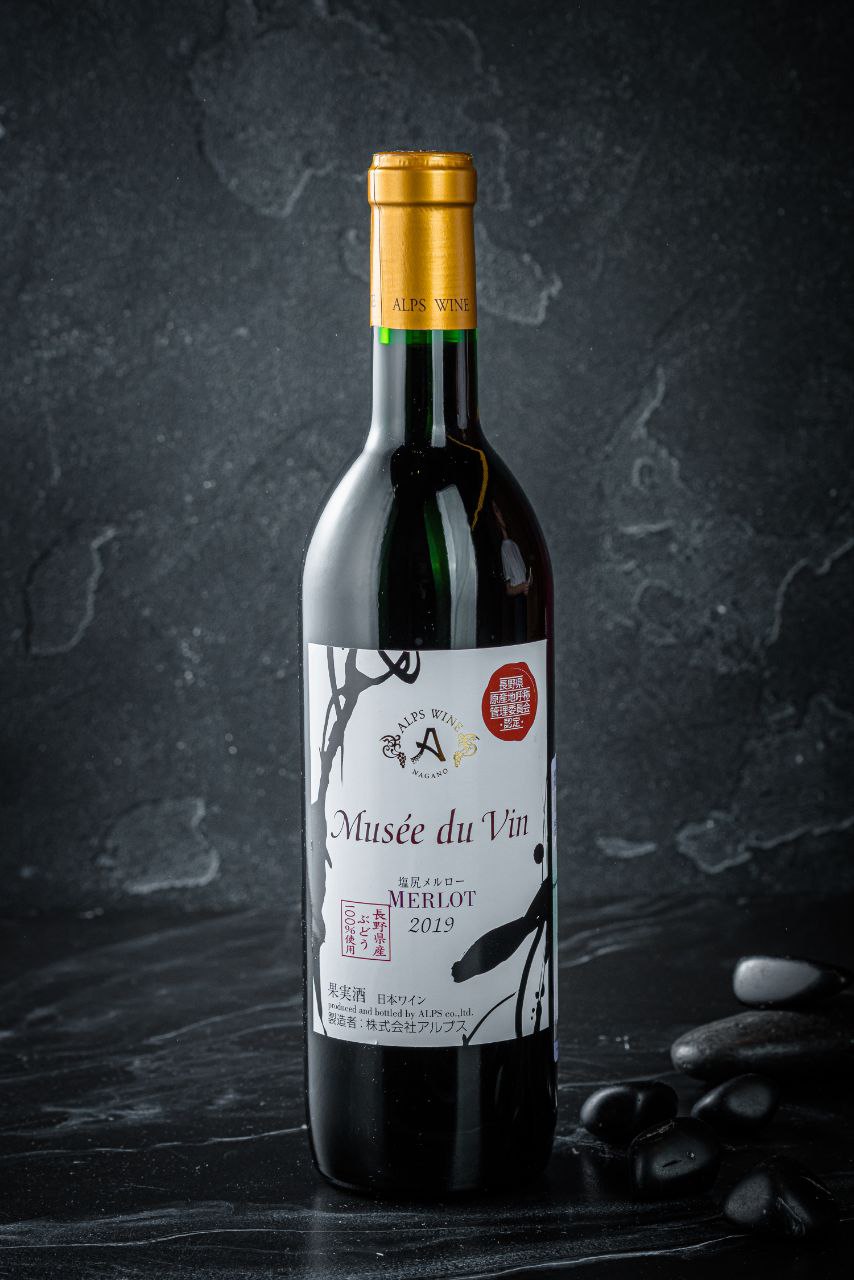 картинка Виноградное вино Musee du Vin Shiojiri Merlot, 12%, 720мл от магазина Товары из Японии и Юго-Восточной Азии